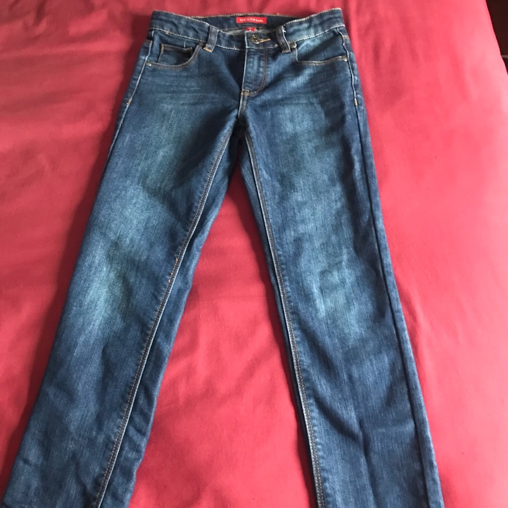 Gently used little girls GUESS jeans sz 8